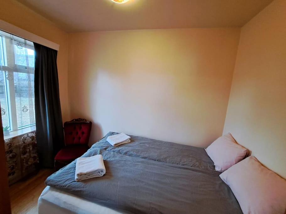 אקורירי Spacious Apartment -Top Location מראה חיצוני תמונה
